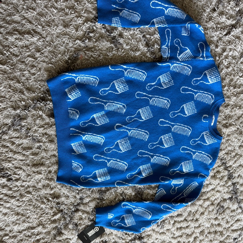 Target Blue Sweater with White Comb Pattern - Picture 4 of 4